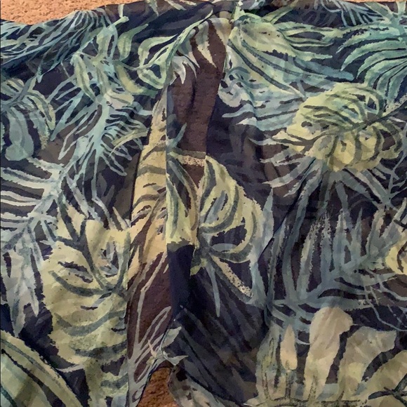 Tunic - Picture 3 of 3